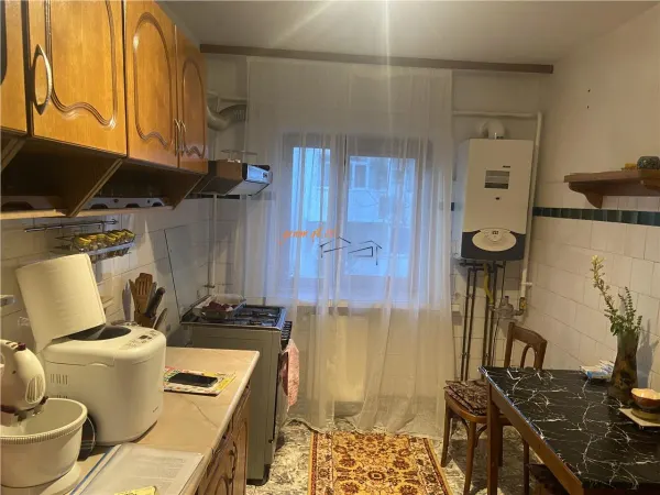 Apartament 3 camere Focșani - poza 4