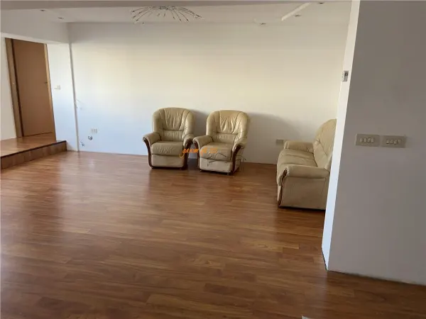 Apartament 4 camere Focșani - poza 3