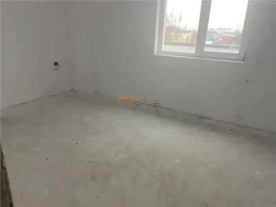 Penthouse cu 4 Camere si terasa de 160 mp in zona centrala a orasului Focsani - foto 2
