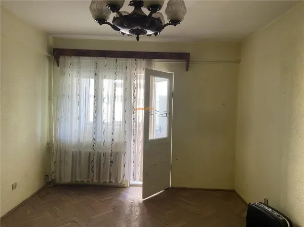 Apartament 3 camere Focșani - poza 5