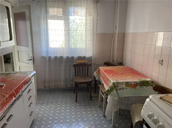 Apartament 3 camere Focșani - poza 6