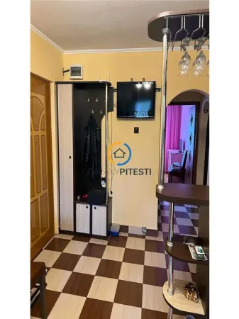 Apartament 3 camere Pitești - poza 4