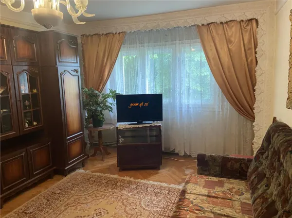 Apartament 3 camere Focșani - poza 1