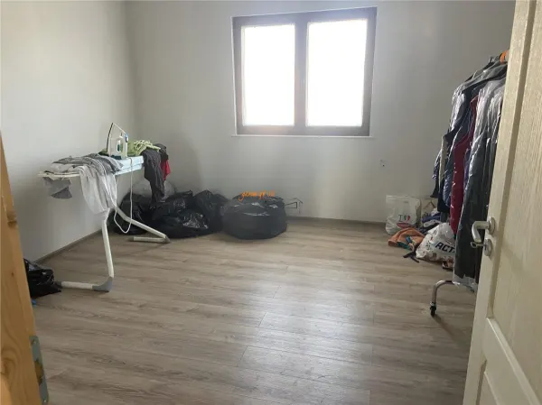 Casă 6 camere Golești - poza 17
