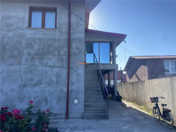 Casă 6 camere Golești - poza 4