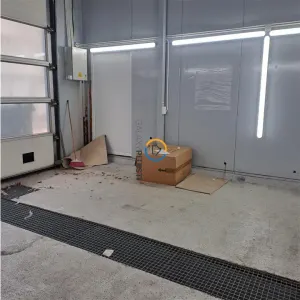 Spatiu 80 mp amplasat la bld. Fratii Golesti pretabil pentru activitati auto - foto 2