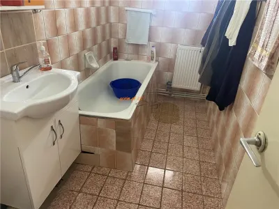Apartament de vanzare , zona Cartier Aviatorilor , 83 mp , 2 balcoane - foto 12