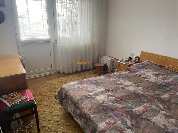 Apartament 3 camere Focșani - poza 13