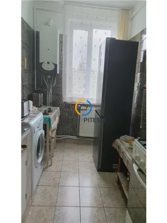 Apartament 3 camere Pitești - poza 4