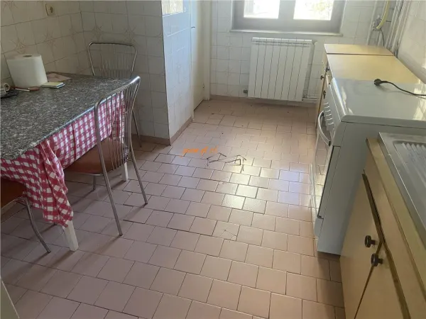 Apartament 3 camere Focșani - poza 4