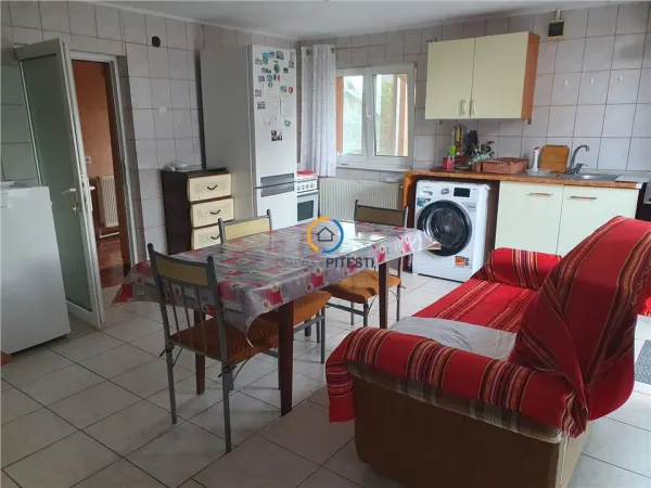 Casă 7 camere Pitești - poza 4