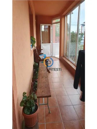 Casă 7 camere Pitești - poza 8