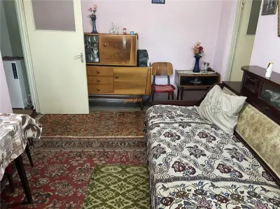 Apartament 2 camere , zona Gara , 52 mp , etaj 2 /4 , liber - foto 2
