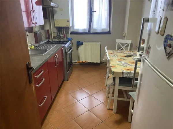 Apartament 4 camere Focșani - poza 9