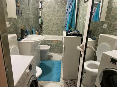 Apartament 2 camere , cartier Sud , 56 mp , decomandat , renovat - foto 11
