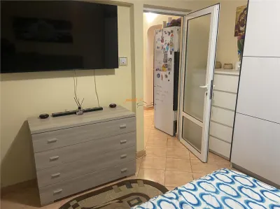 Apartament 2 camere , cartier Sud , 56 mp , decomandat , renovat - foto 15