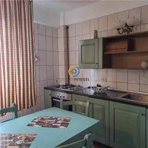 De inchiriat apartament in vila zona Stadion, etaj 1 - foto 2