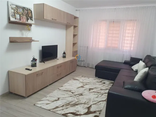 Apartament 3 camere Pitești - poza 2