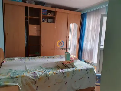 De vanzare apartament 3 camere Trivale cf 1, decomandat - foto 4