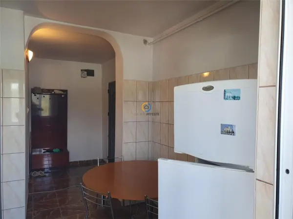 Apartament 3 camere Pitești - poza 3