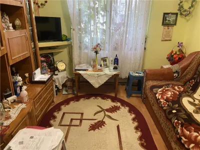 Apartament 3 camere , cartier Sud , decomandat , et 1/4 , mobilat - foto 2
