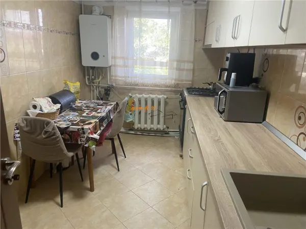 Apartament 3 camere Focșani - poza 4