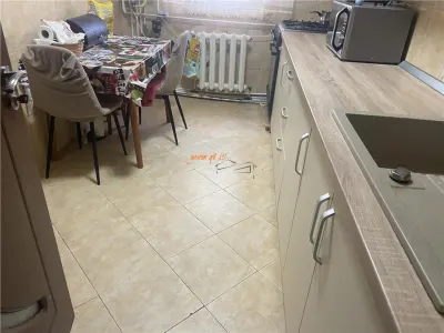 Apartament 3 camere , zona B-dul Brailei - Casa de Pensii Focsani,65mp , decomandat , imbunatatit - foto 5