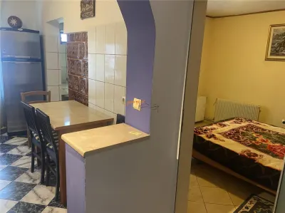 Apartament 2 camere , zona centrala Casa de Pensii Focsani,, 54 mp  , imbunatatit - foto 15