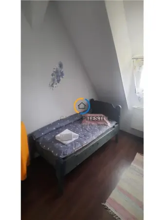 Casă 9 camere Partizani - poza 14