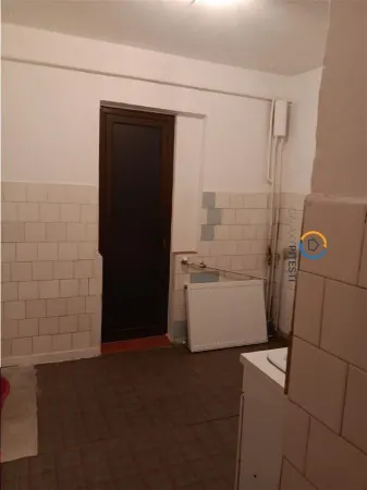 Apartament 3 camere Pitești - poza 4