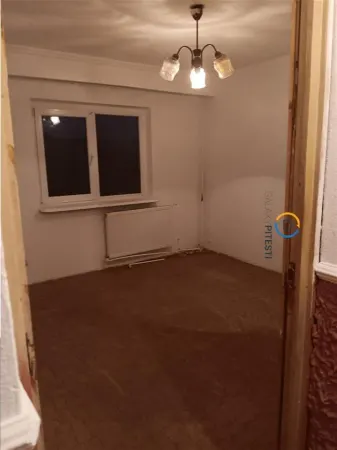 Apartament 3 camere Pitești - poza 6
