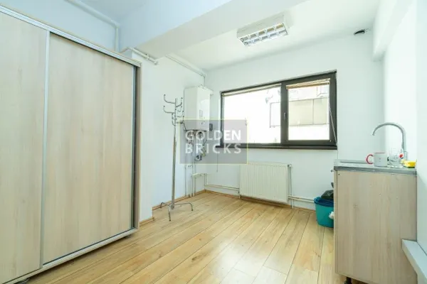 Casă 12 camere București - poza 23