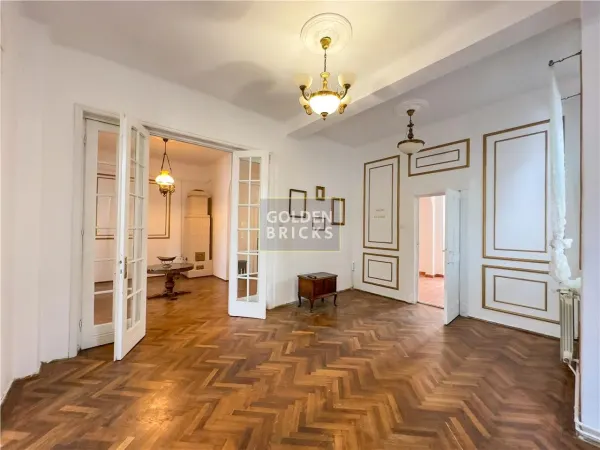 Casă 5 camere București - poza 1
