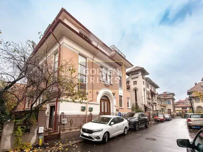 Birouri premium în vila interbelica | Aviatorilor – Kiseleff | 120 mp | Terasa si parcare - Bucuresti
