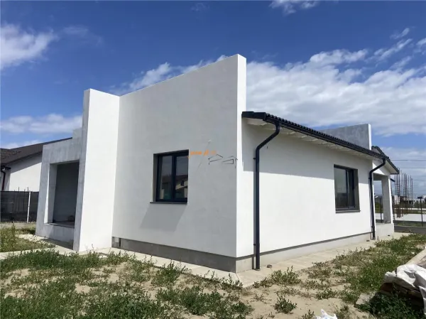 Casă 3 camere Câmpineanca - poza 1