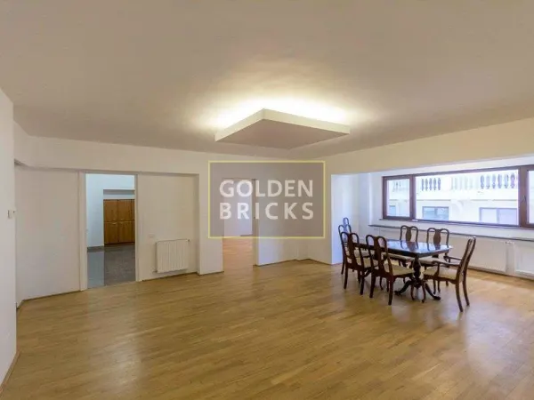 Apartament 5 camere București - poza 1