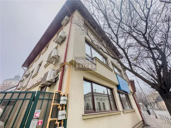 Casă 7 camere București - poza 2
