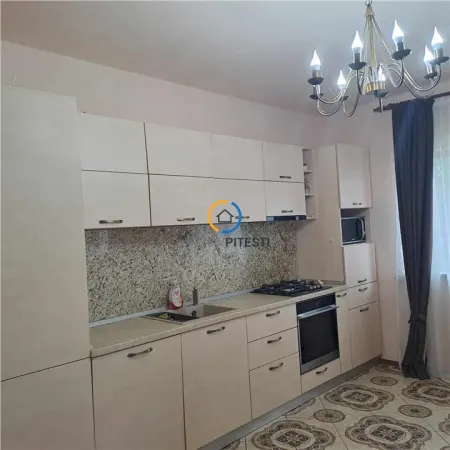 Casă 5 camere Bascov - poza 1