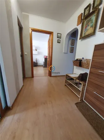 Apartament 4 camere Pitești - poza 11