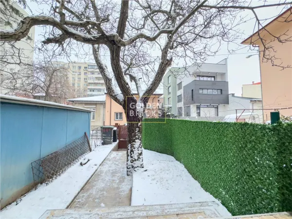 Casă 5 camere București - poza 10
