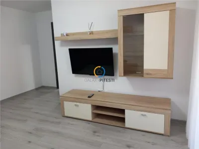 Inchiriere apartament 2 camere bloc nou Trivale - foto 2