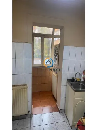 Apartament 3 camere Pitești - poza 4
