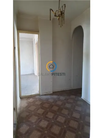Apartament 3 camere Pitești - poza 2