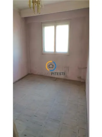 Apartament 3 camere Pitești - poza 4