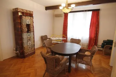 VILA PENTRU RESEDINTA SAU OFFICE - foto 8
