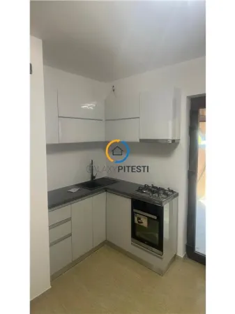 Casă 5 camere Pitești - poza 2