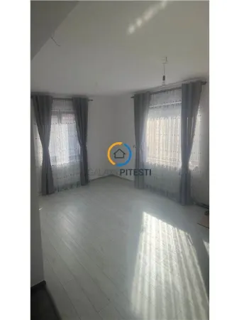 Casă 5 camere Pitești - poza 5