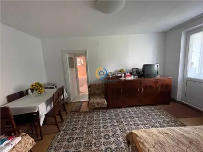 De vanzare apartament 3 camere Calea Bucuresti, etaj 4, cu centrala termica - foto 3