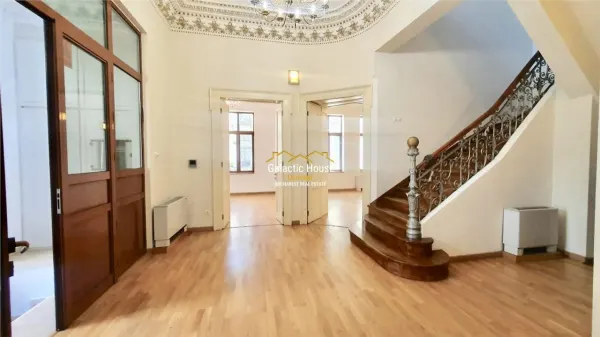 Casă 13 camere București - poza 1