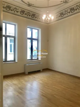 Casă 13 camere București - poza 9